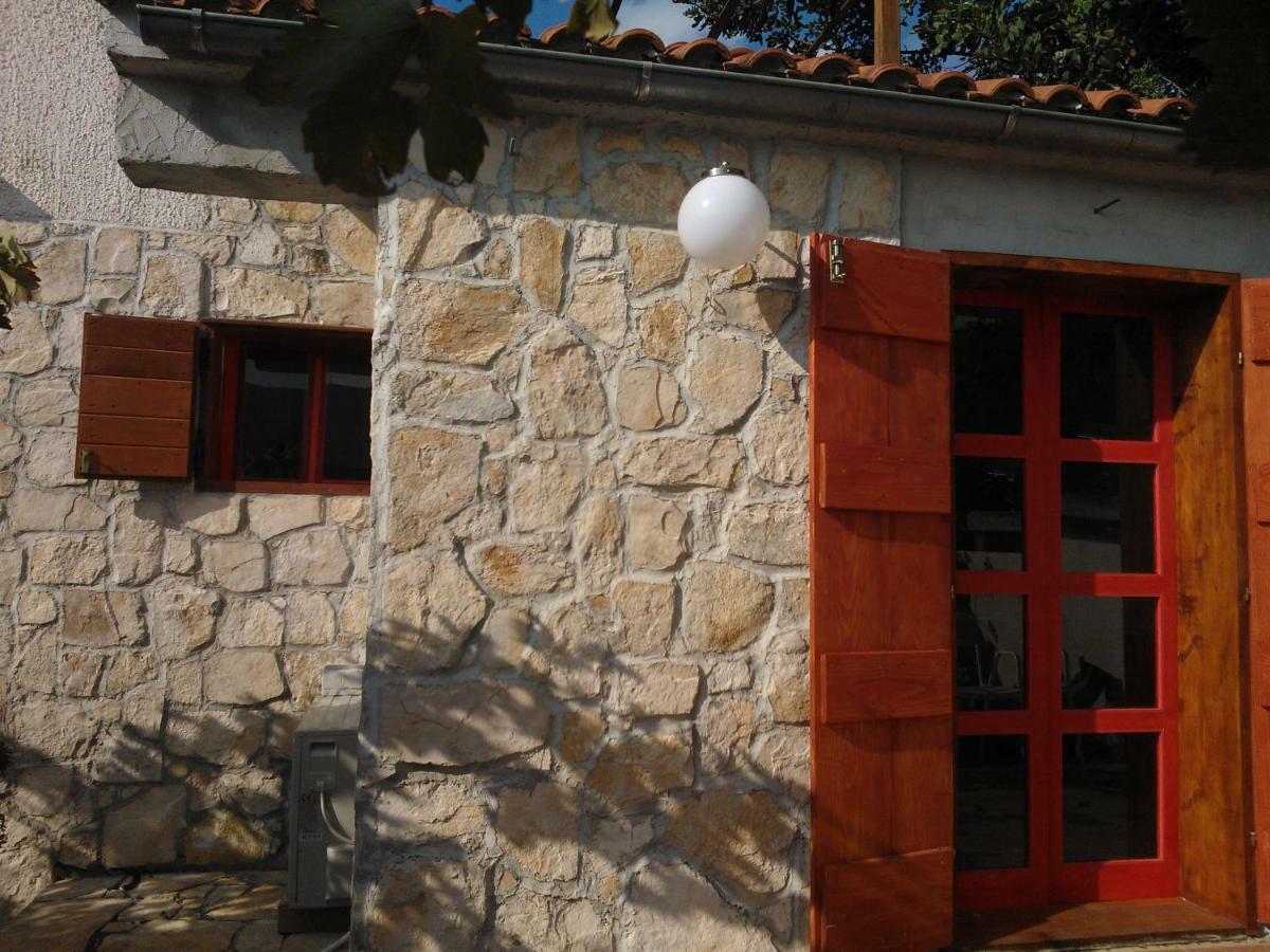 Apartments Picasso Komiža Exterior foto